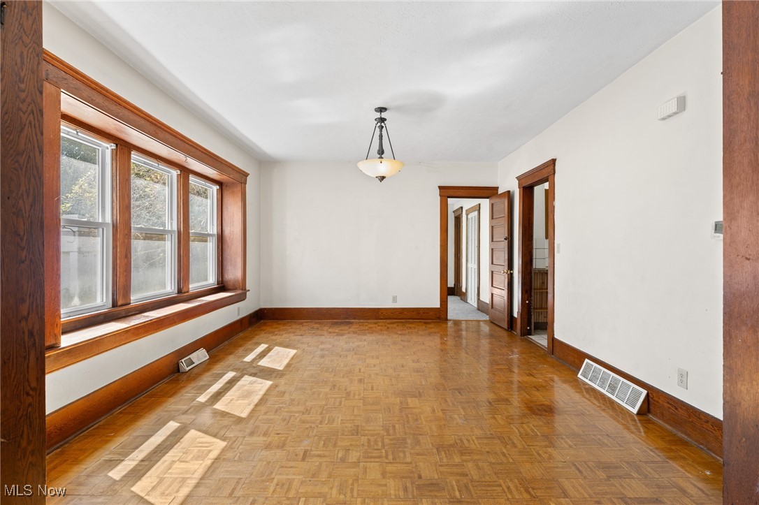 728 Wall Street