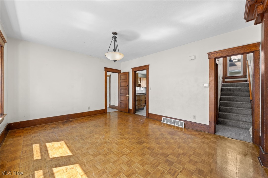 728 Wall Street