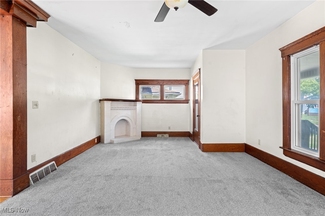 728 Wall Street