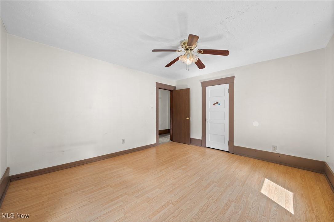 728 Wall Street