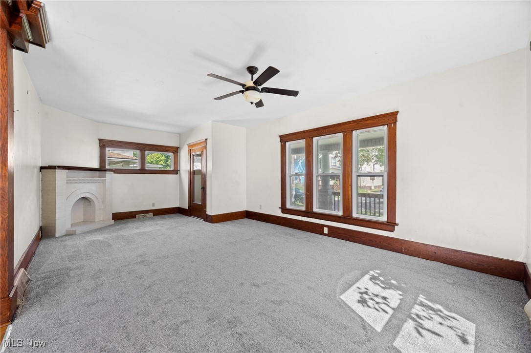 728 Wall Street