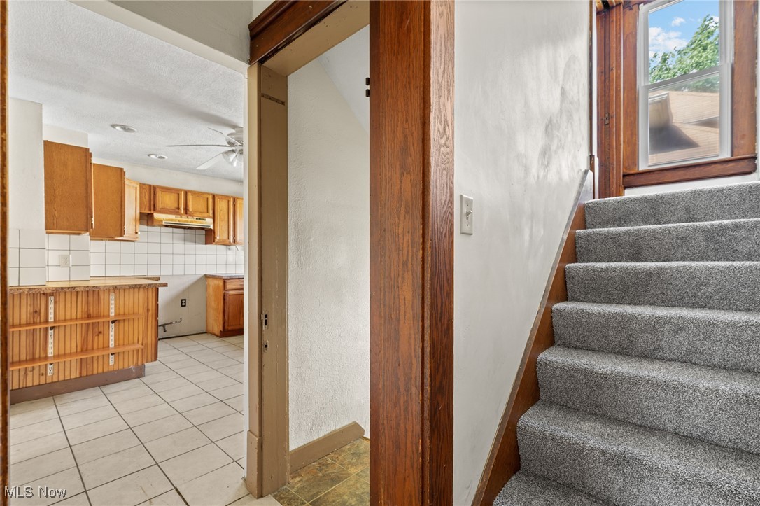 728 Wall Street