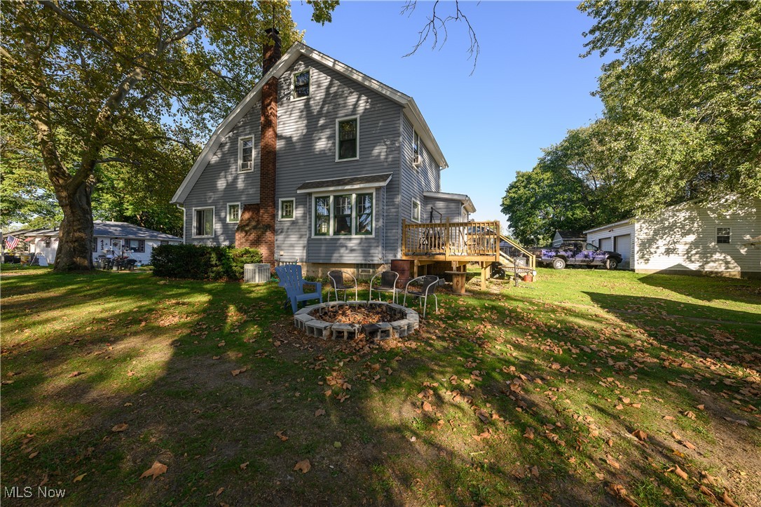 438 LOCKWOOD Street