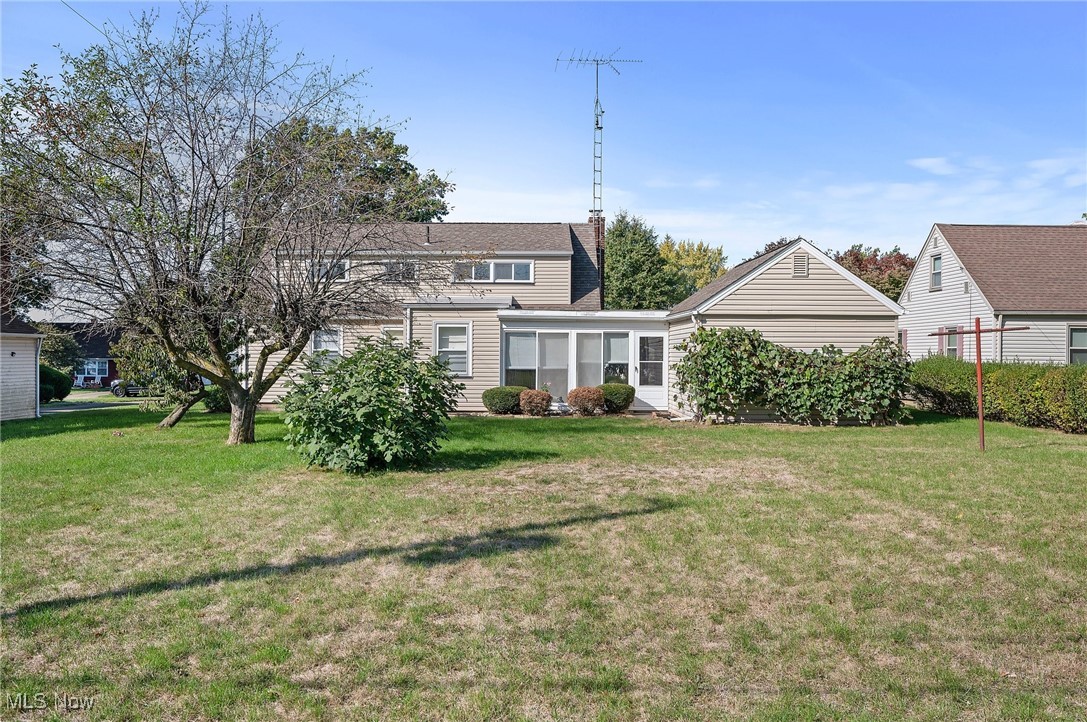 148 Hilltop Drive NW