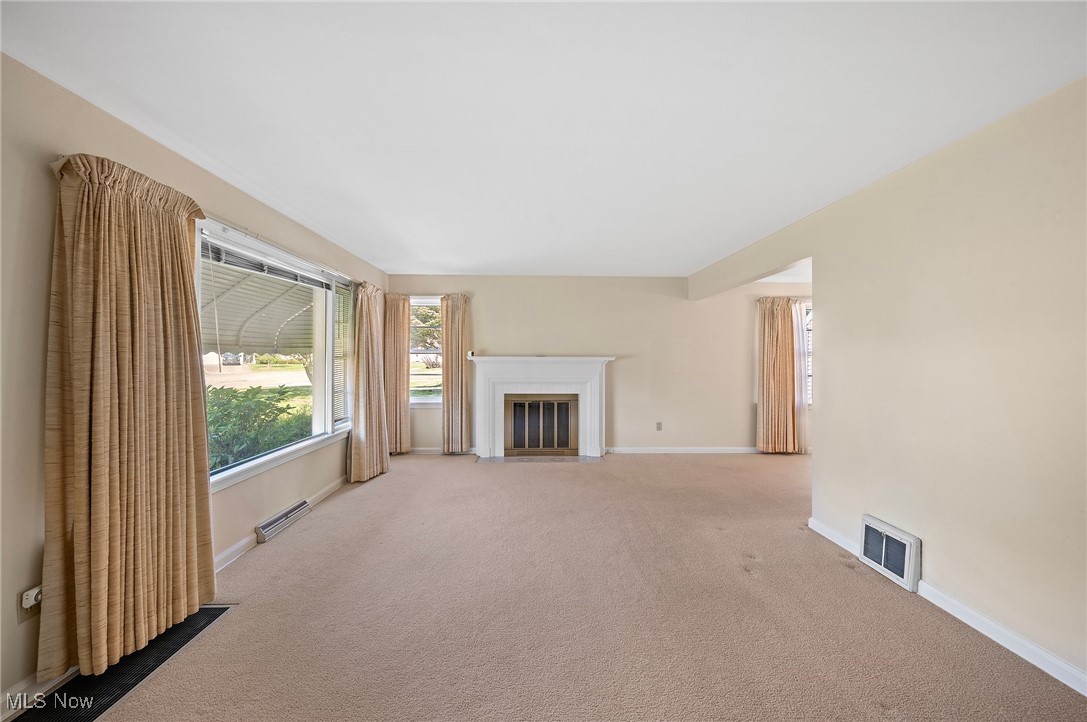 148 Hilltop Drive NW