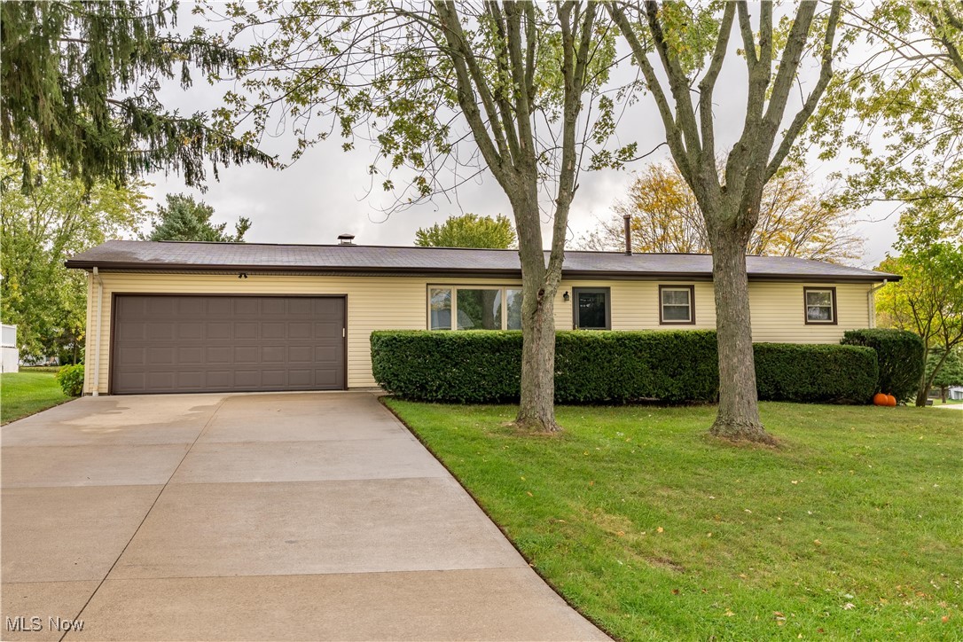 2882 Farmington Circle SW