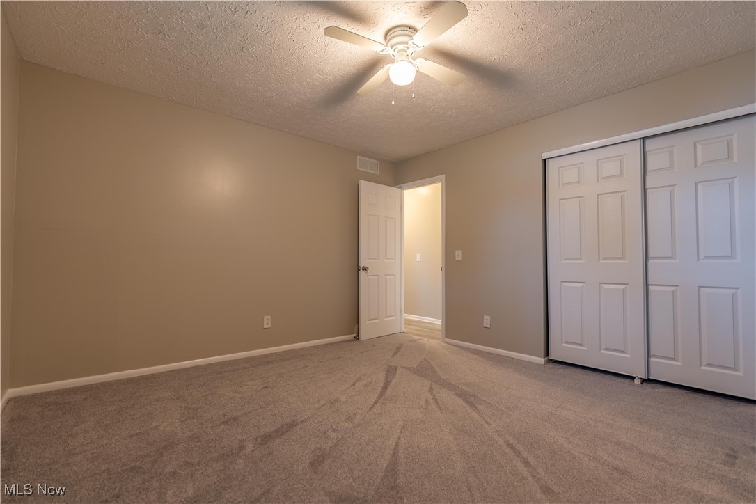 2882 Farmington Circle SW