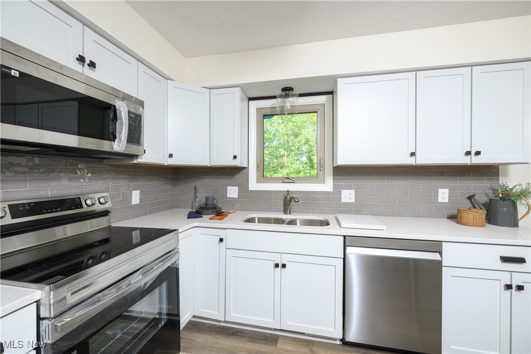 1724 Herbert Circle