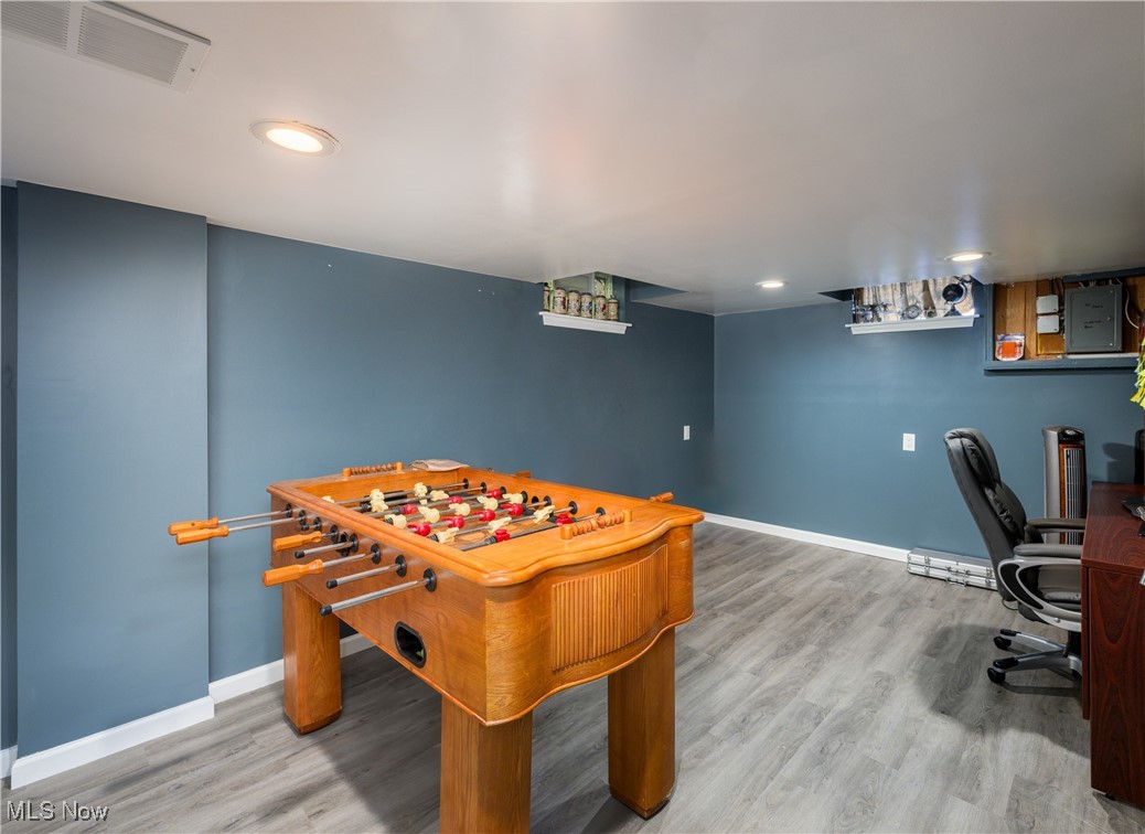 1041 W MILTON