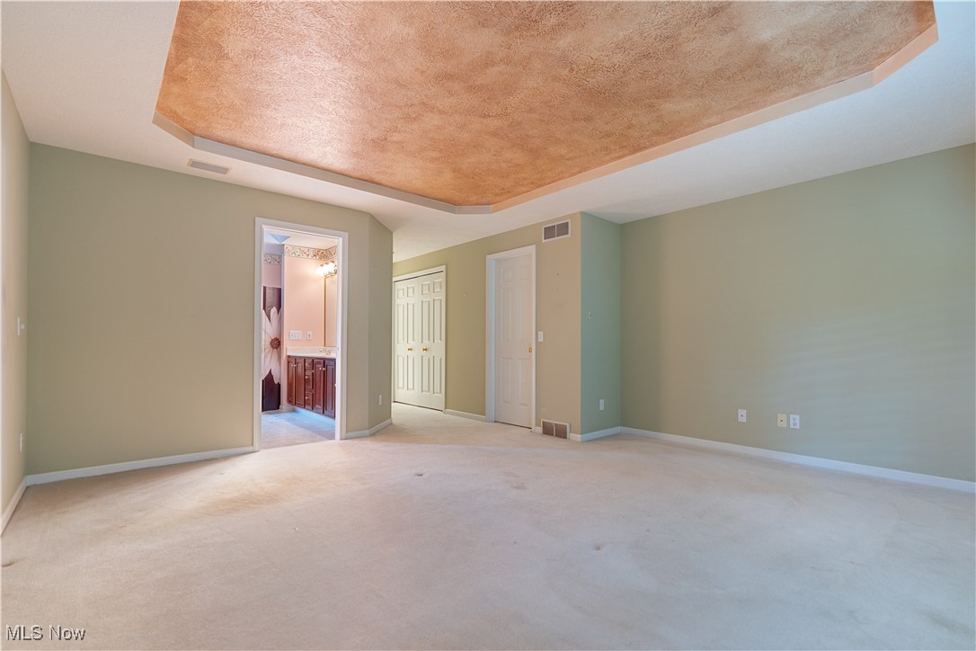 5184 Sea Pines Circle NW