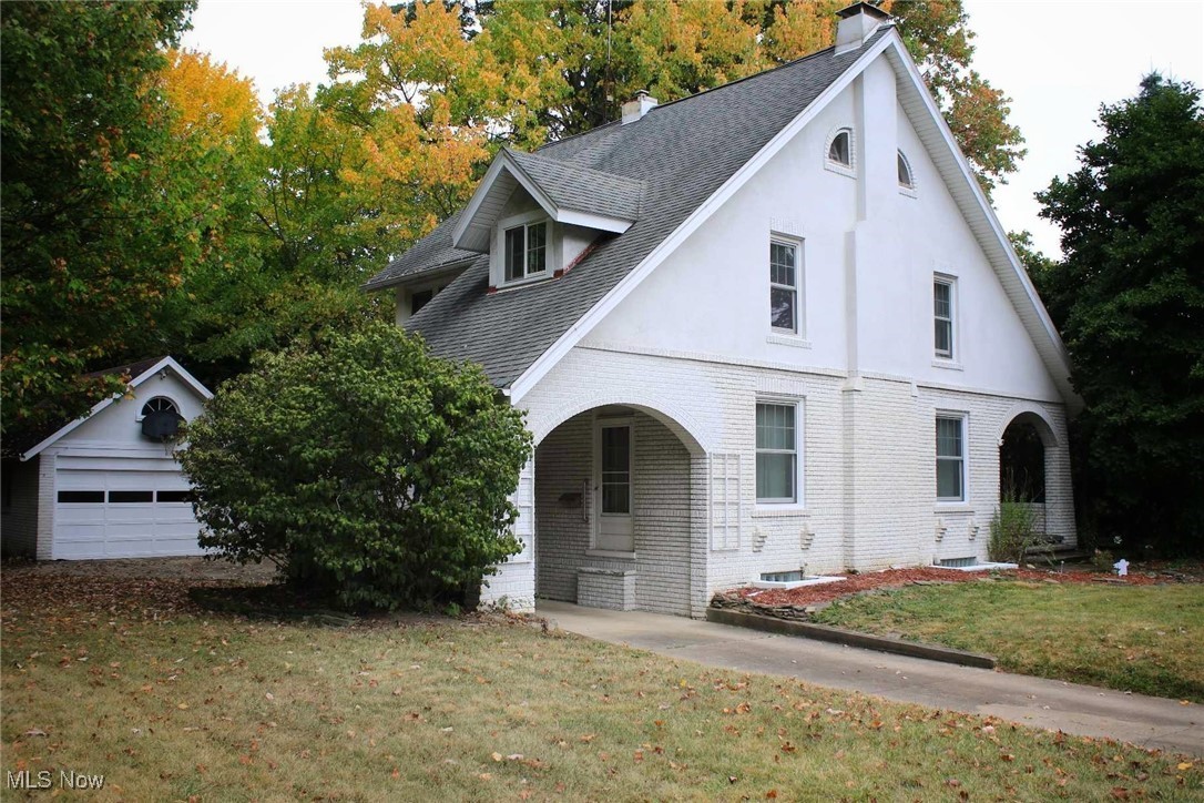 301 Overlook Drive