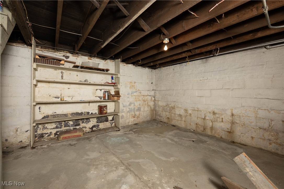 329 W Cambridge Street