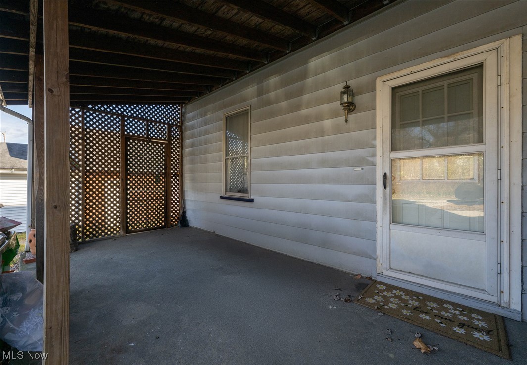 329 W Cambridge Street