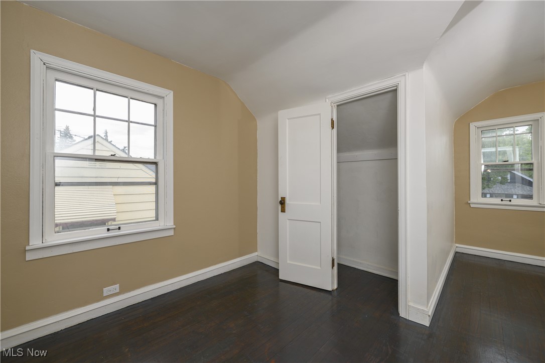 5550 Grasmere
