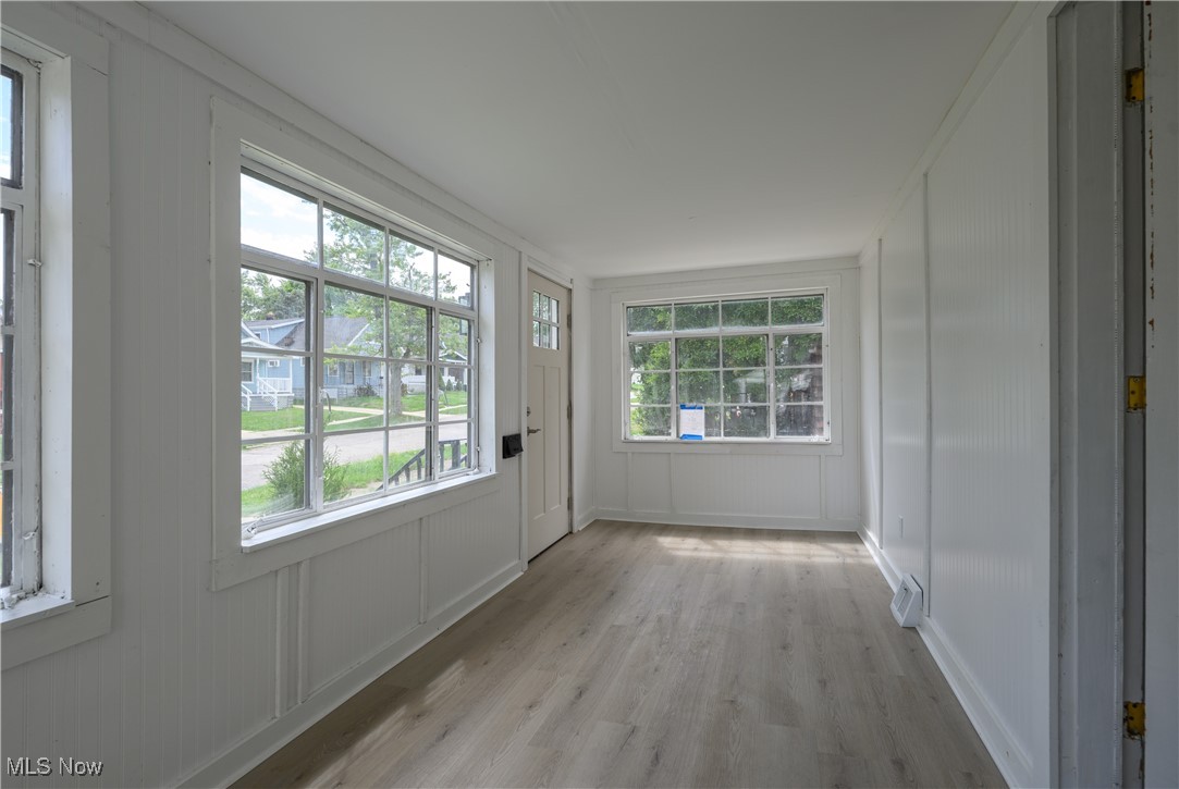 5550 Grasmere