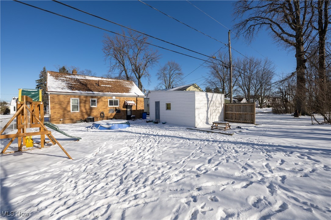 1409 W 12th Street