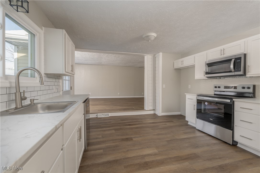 3205 Dewalt Drive