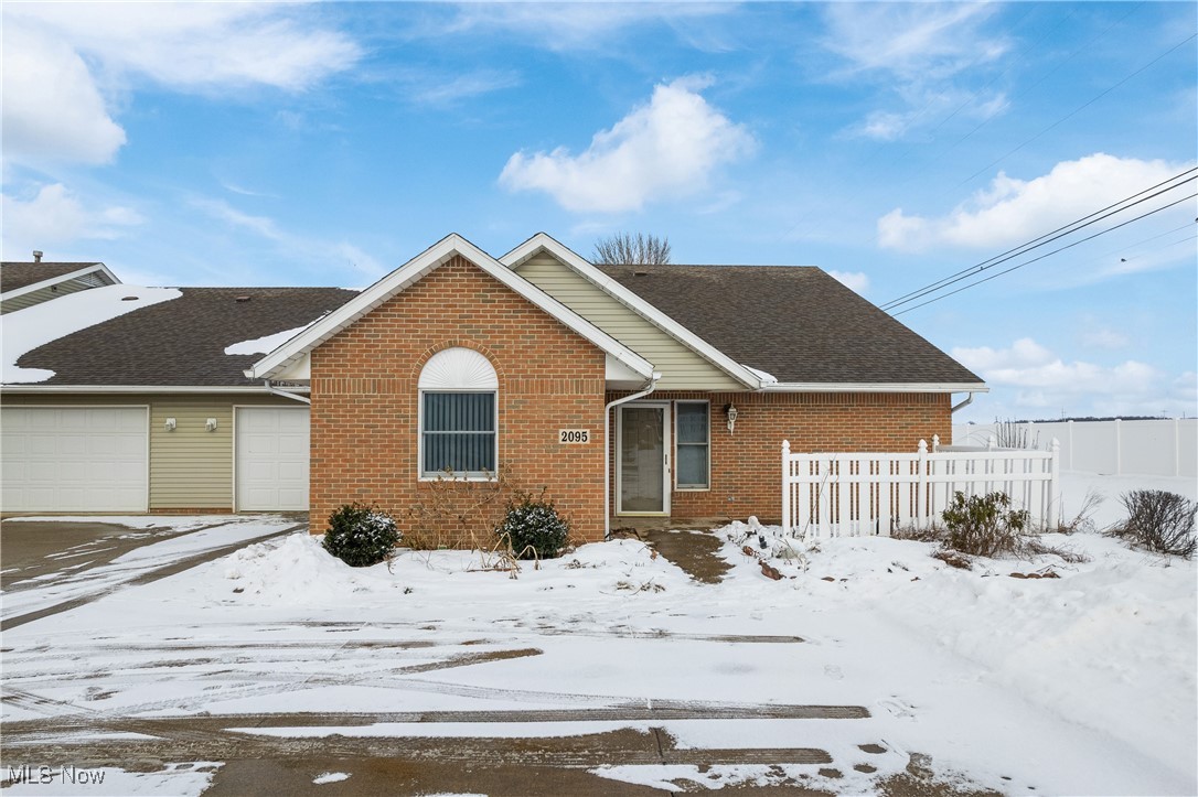 2095 Eagle Pass