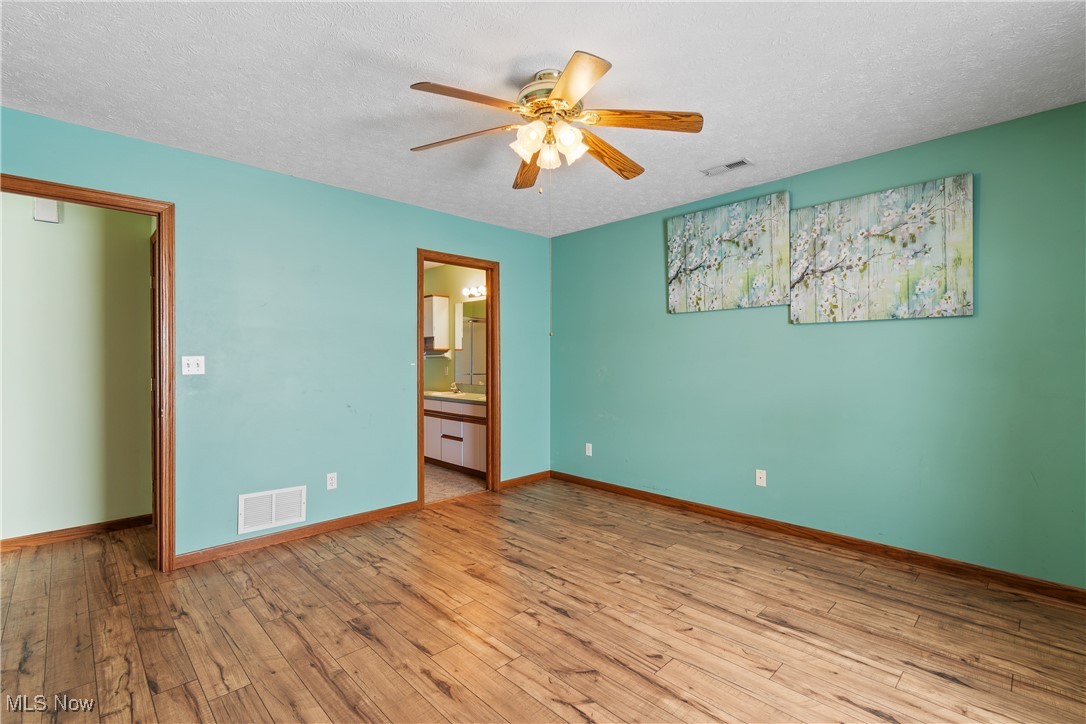 2095 Eagle Pass