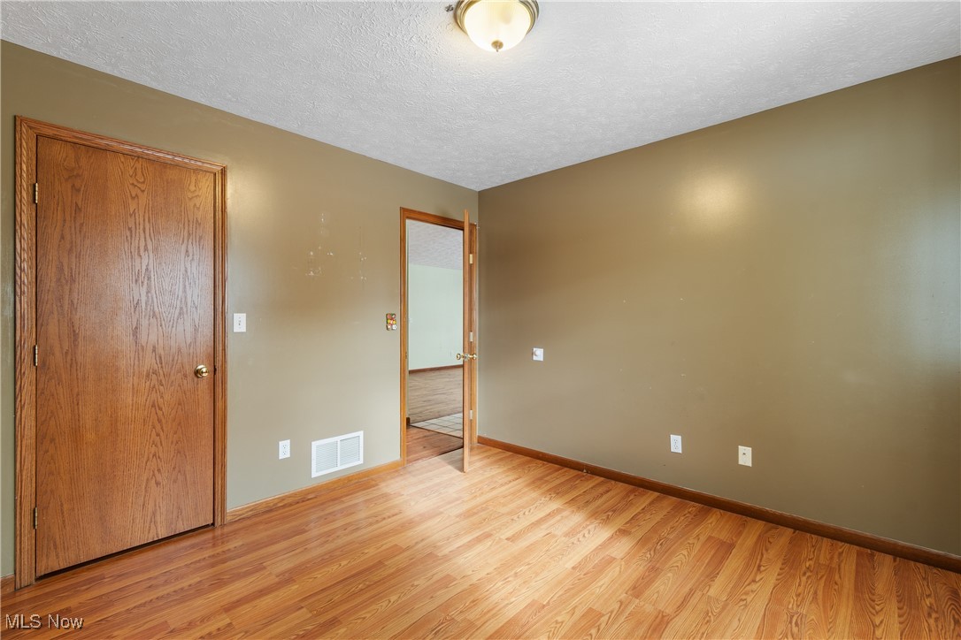 2095 Eagle Pass