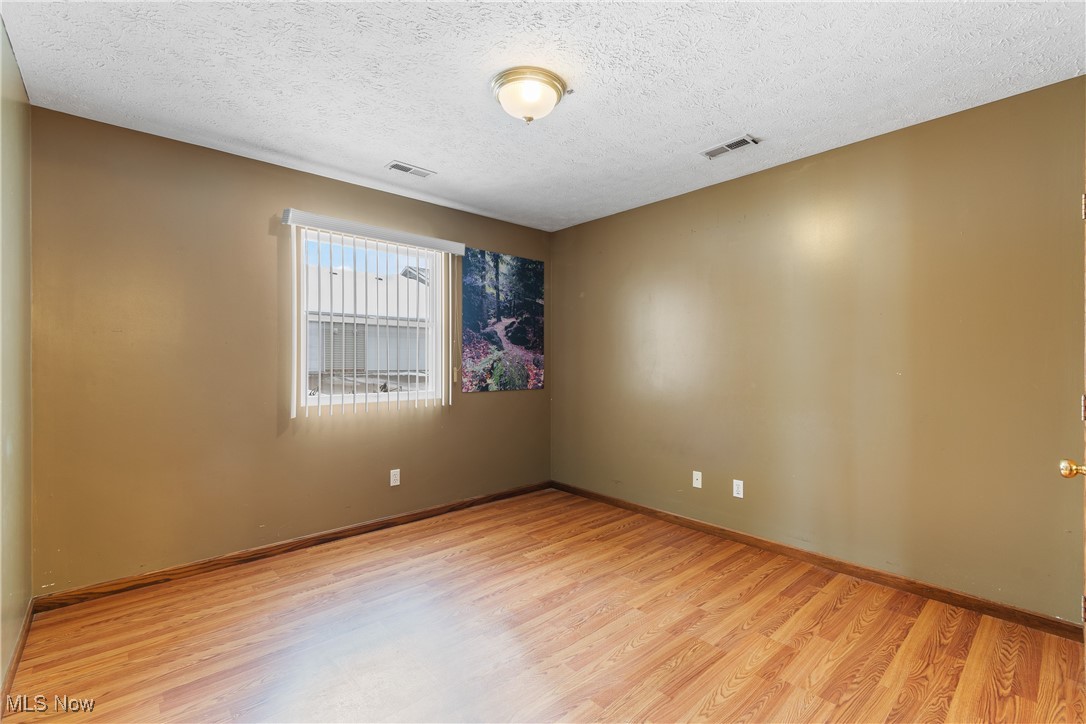 2095 Eagle Pass