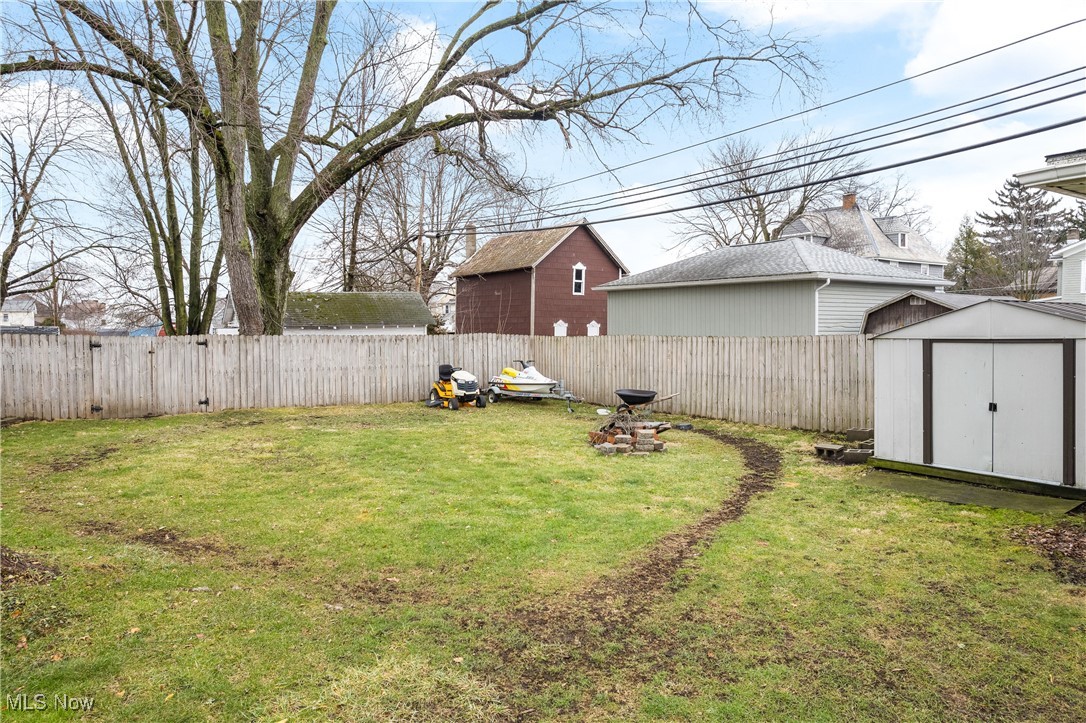 119 W Paradise Street