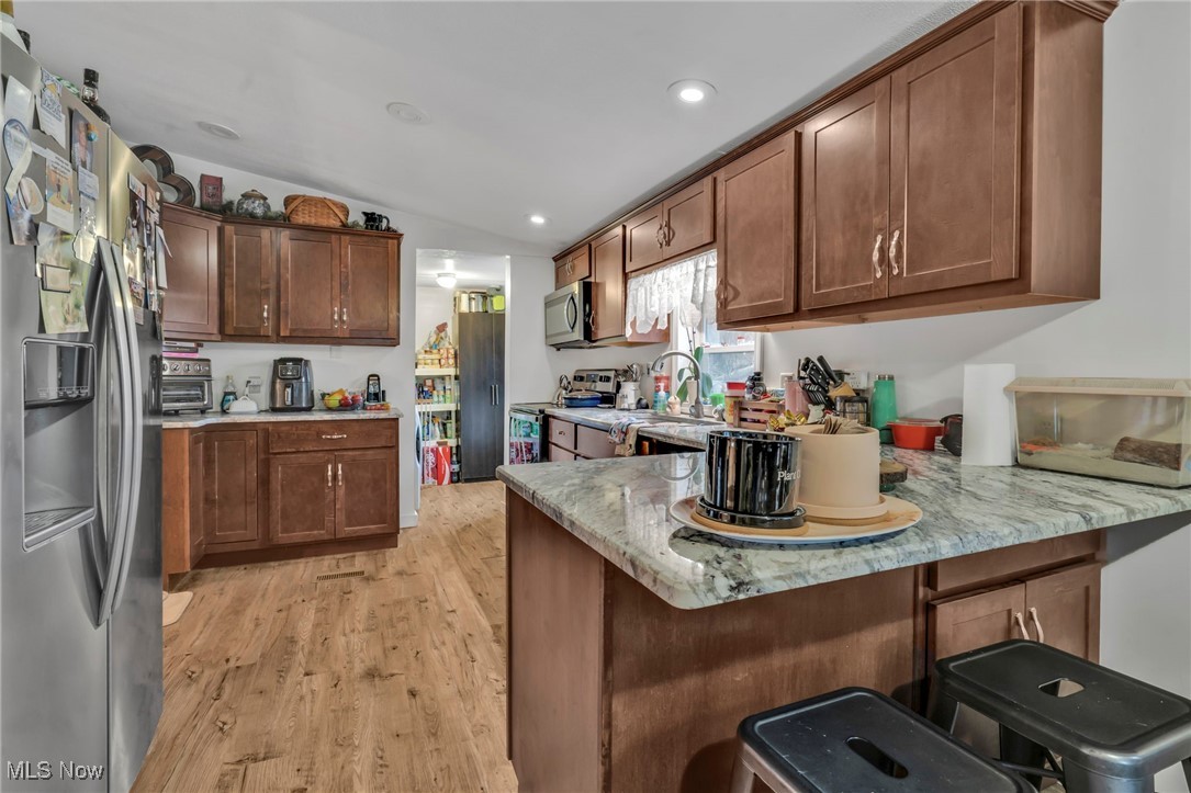 2131 Gordon Road NW