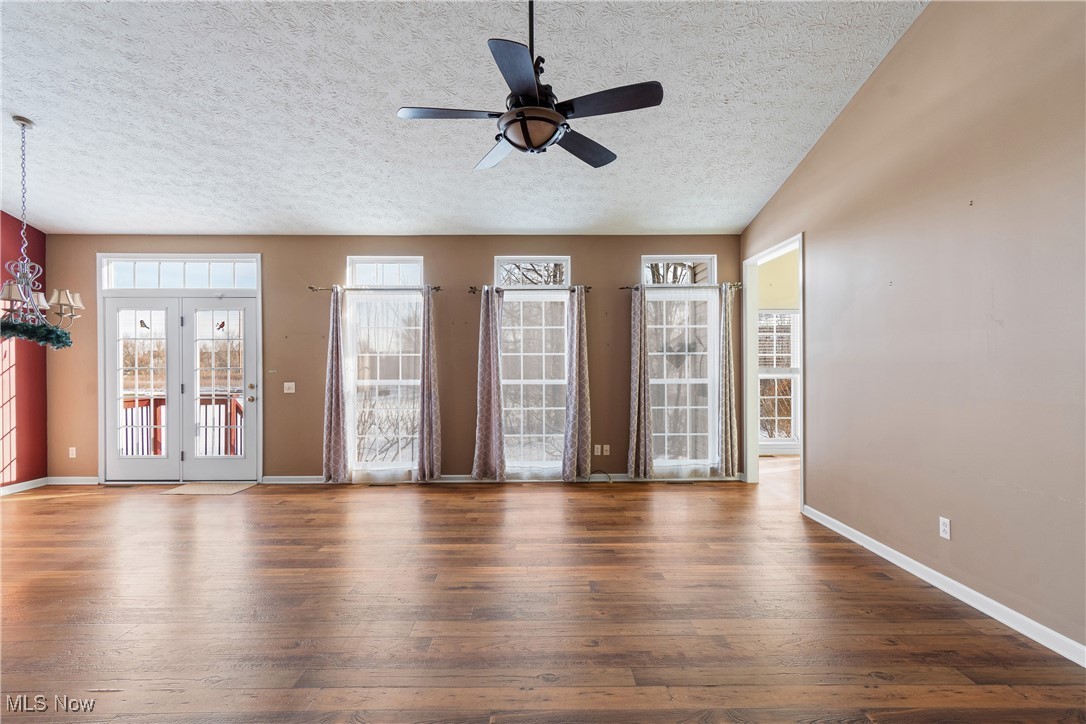 5075 Autumnwood Lane