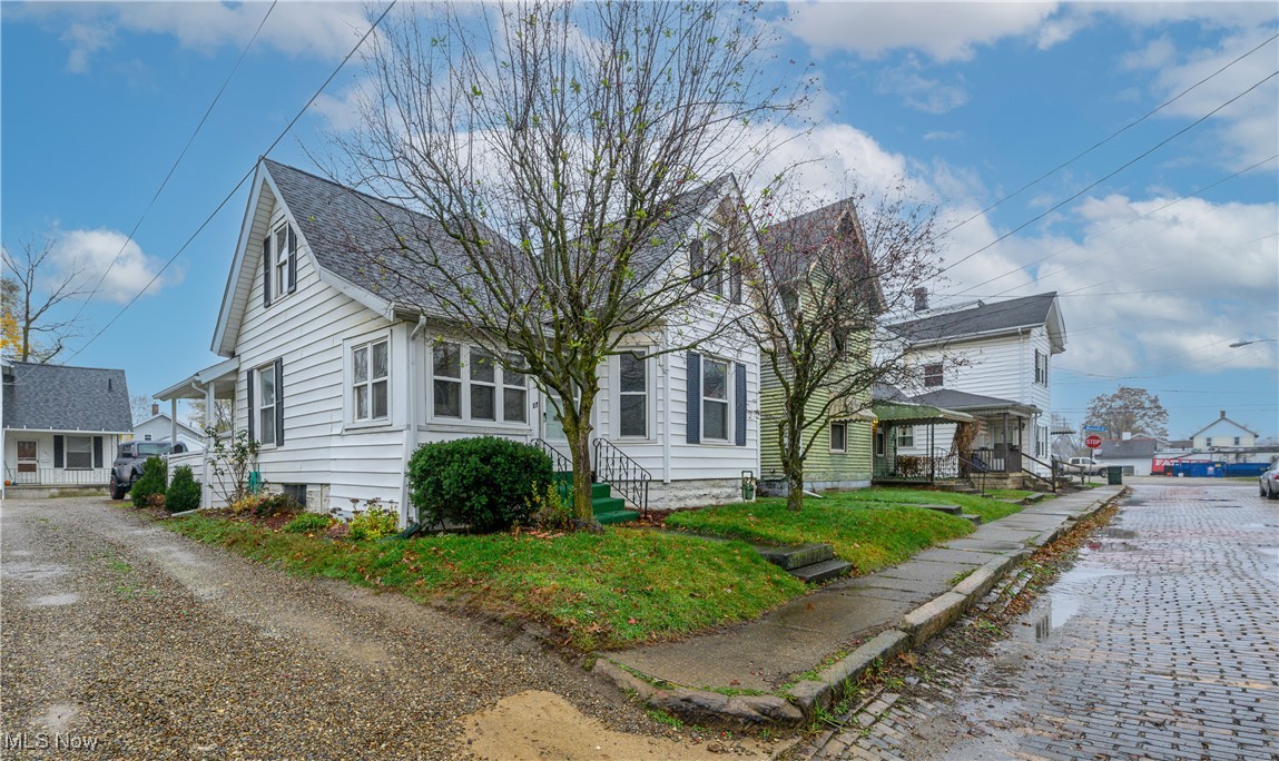 37 Houston Street SW