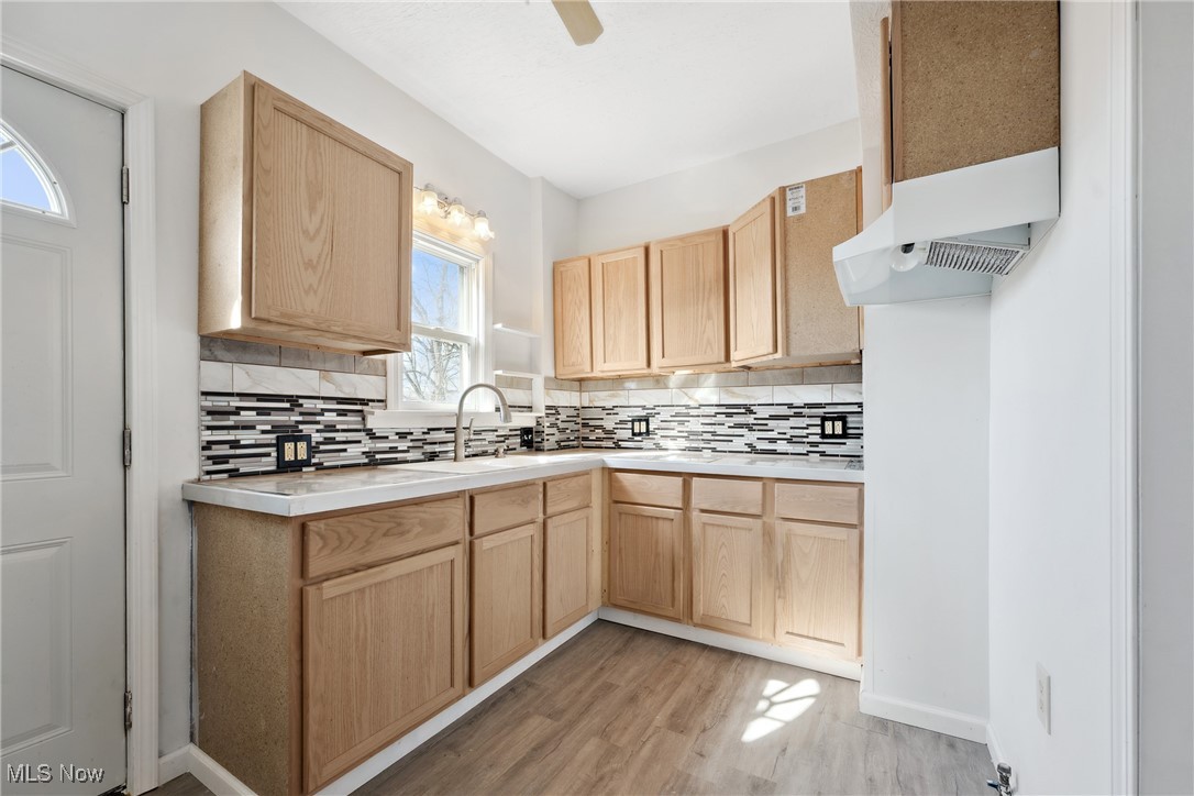 2425 Harrisburg Road NE