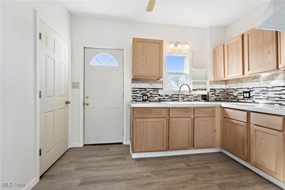 2425 Harrisburg Road NE