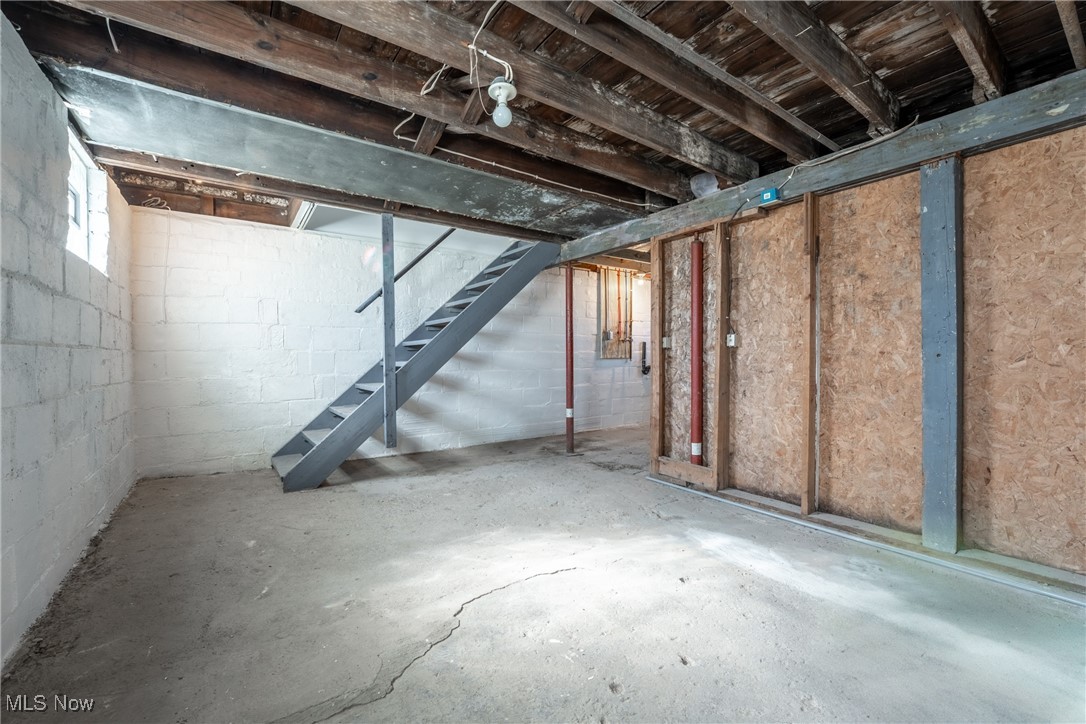 2425 Harrisburg Road NE