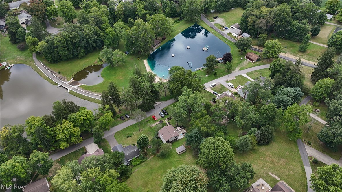 1483 Lake Front Drive