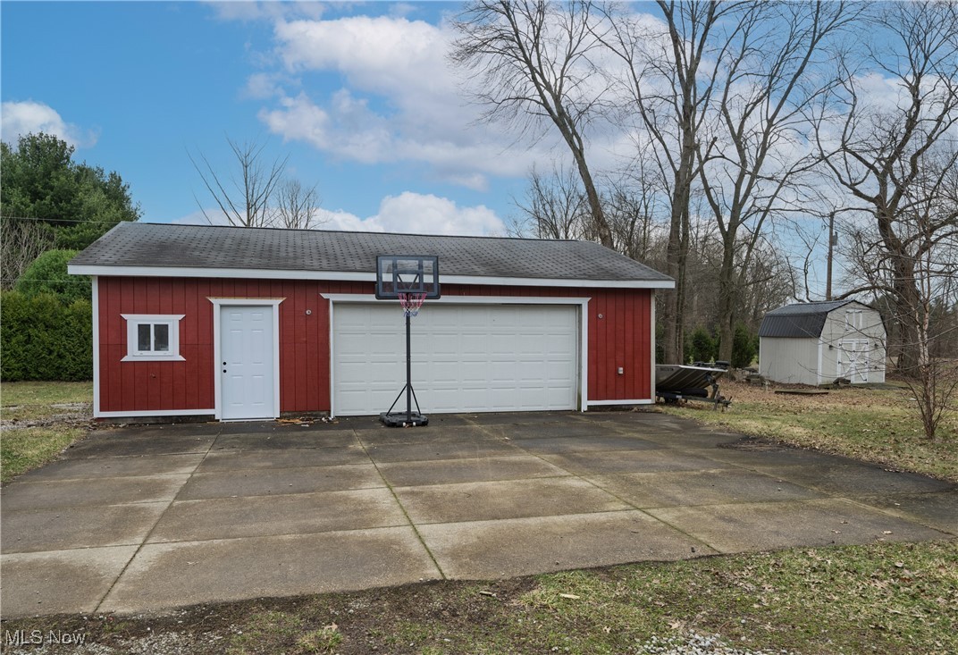 8195 S Cleveland Massillon Road