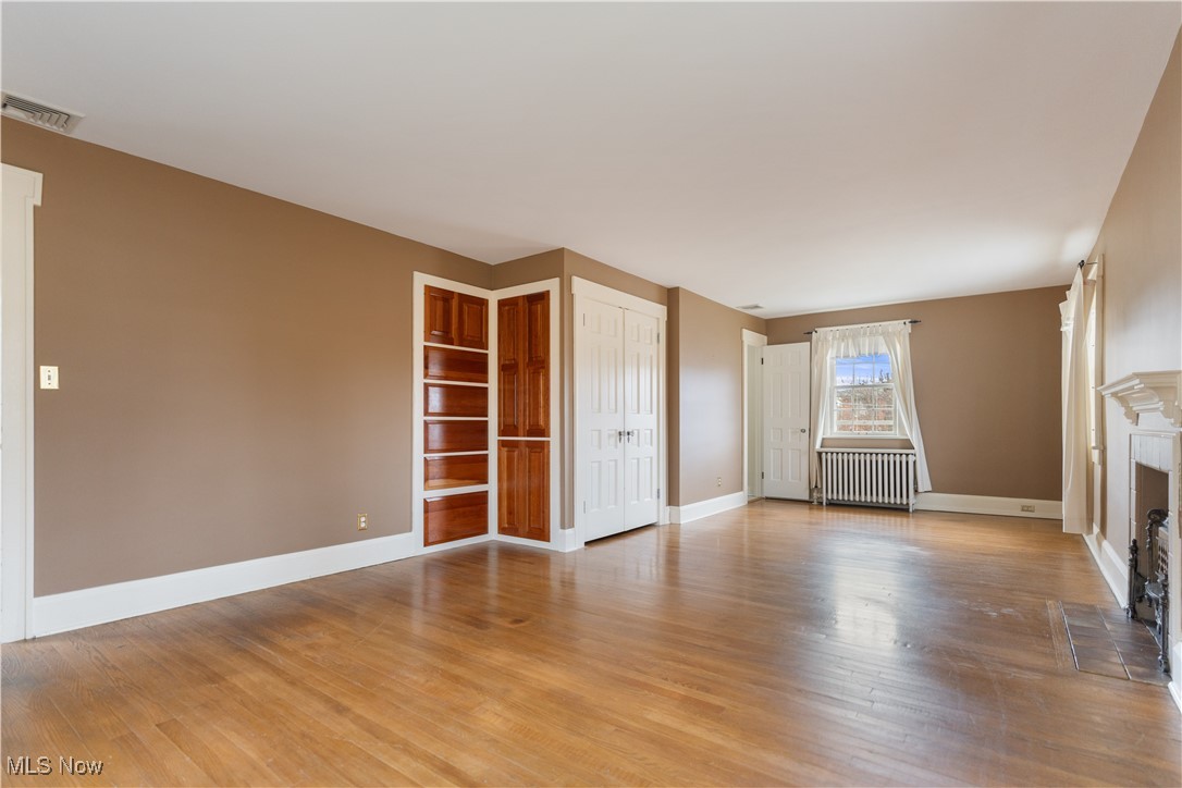 160 25th Street NW