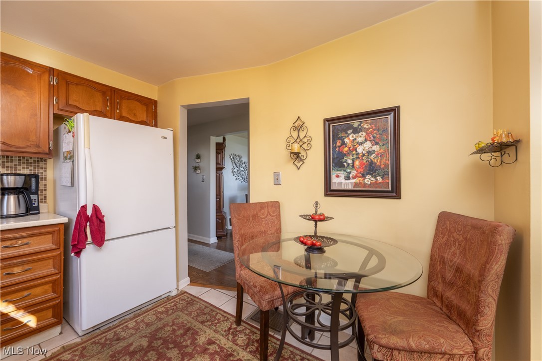 2702 25th NW