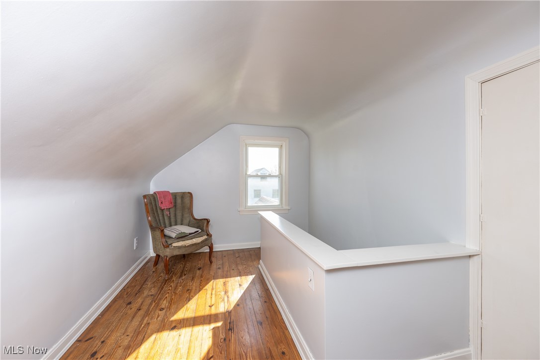 2702 25th NW