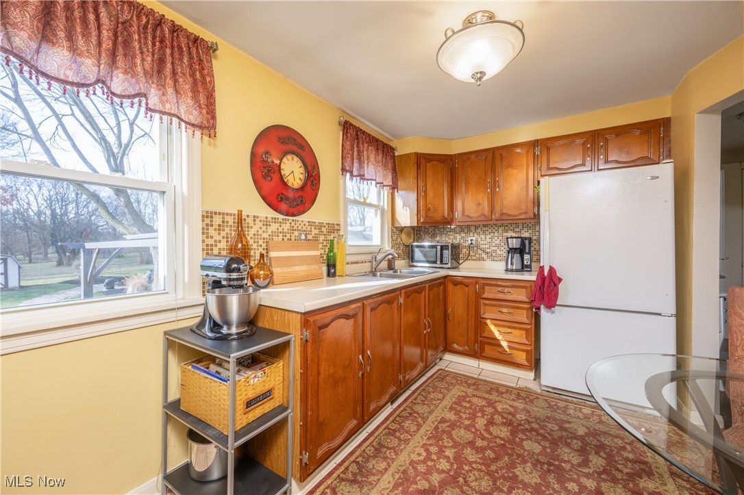 2702 25th NW