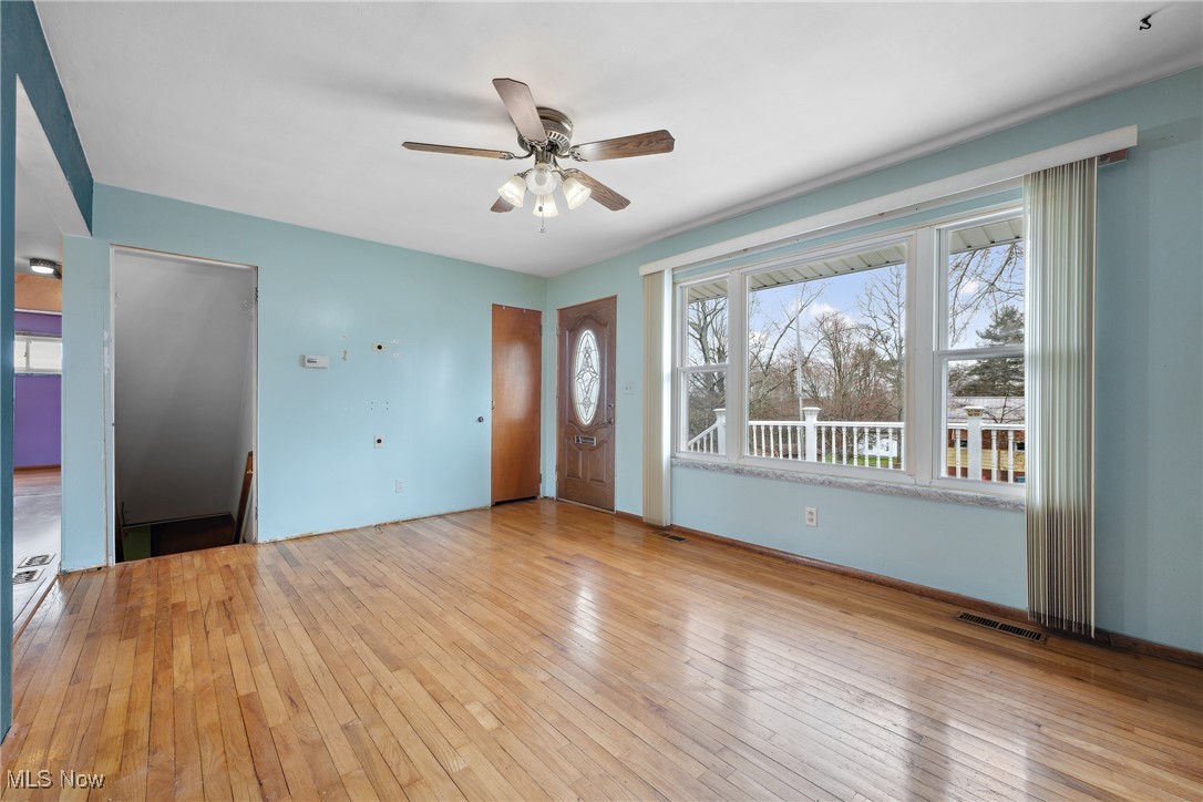 561 Carver Street NW