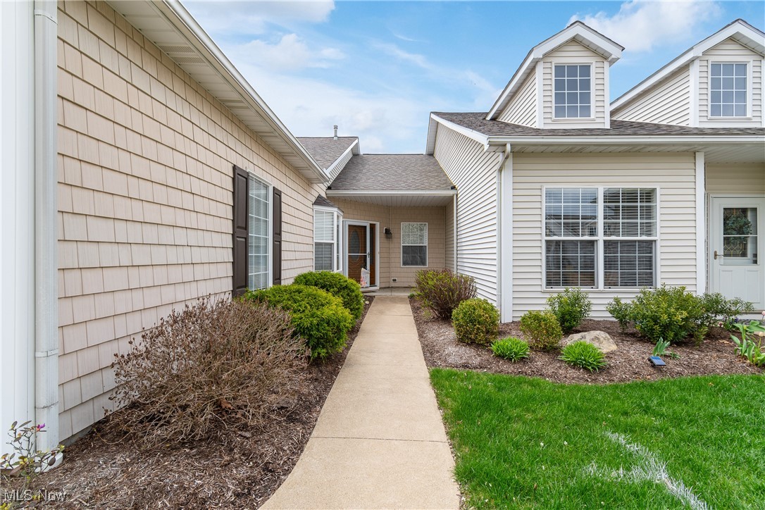 4351 Greenway Trail Street NW
