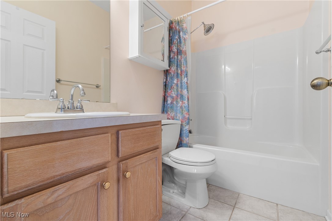 4351 Greenway Trail Street NW