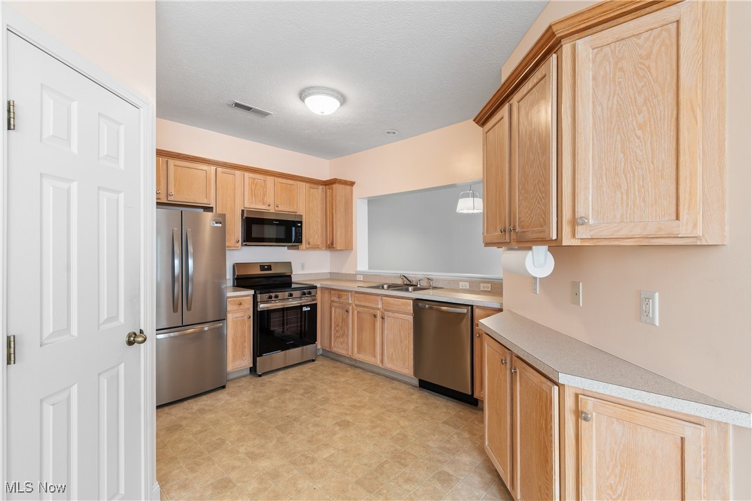 4351 Greenway Trail Street NW