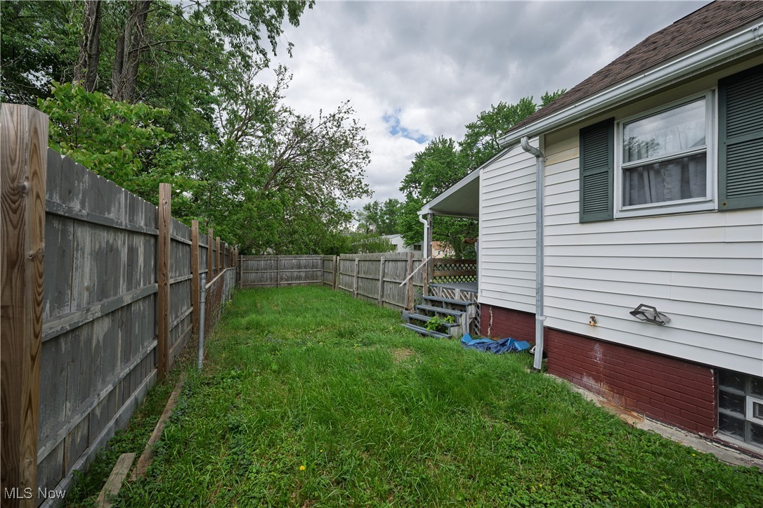 1327 19th Street NE
