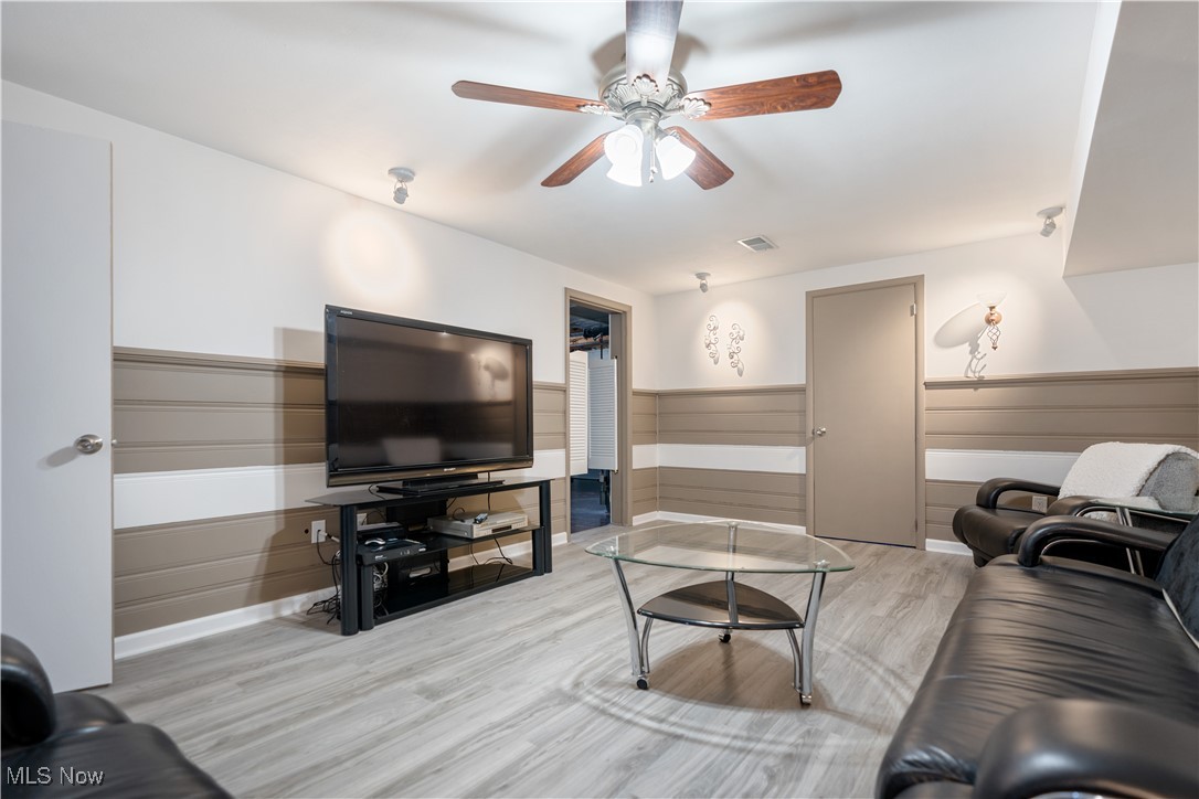 85 N House Drive