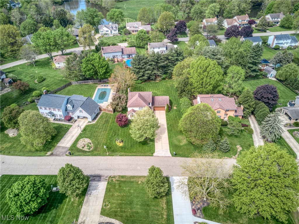 8221 Bricker Road NW