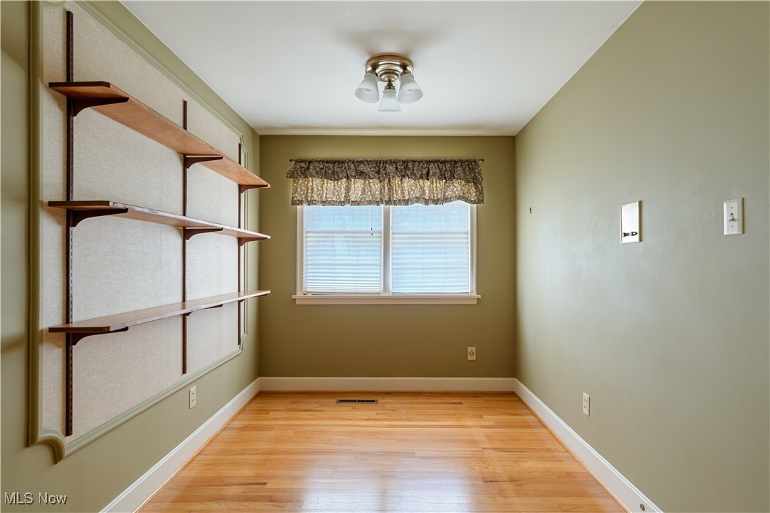 162 S Tamarack Road