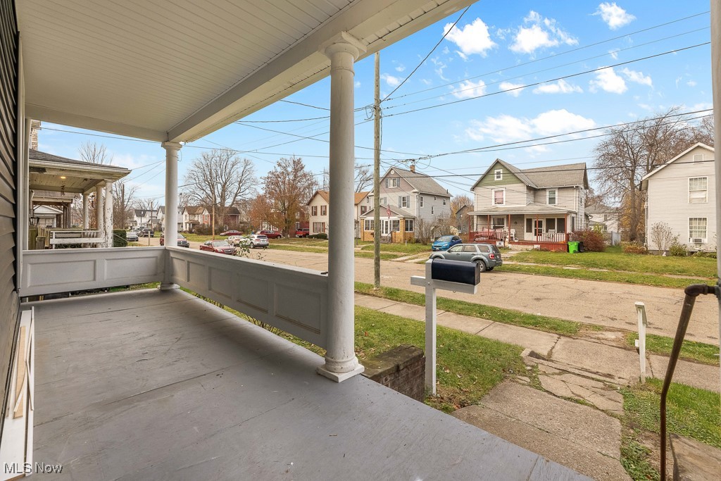 38 W Washington Street