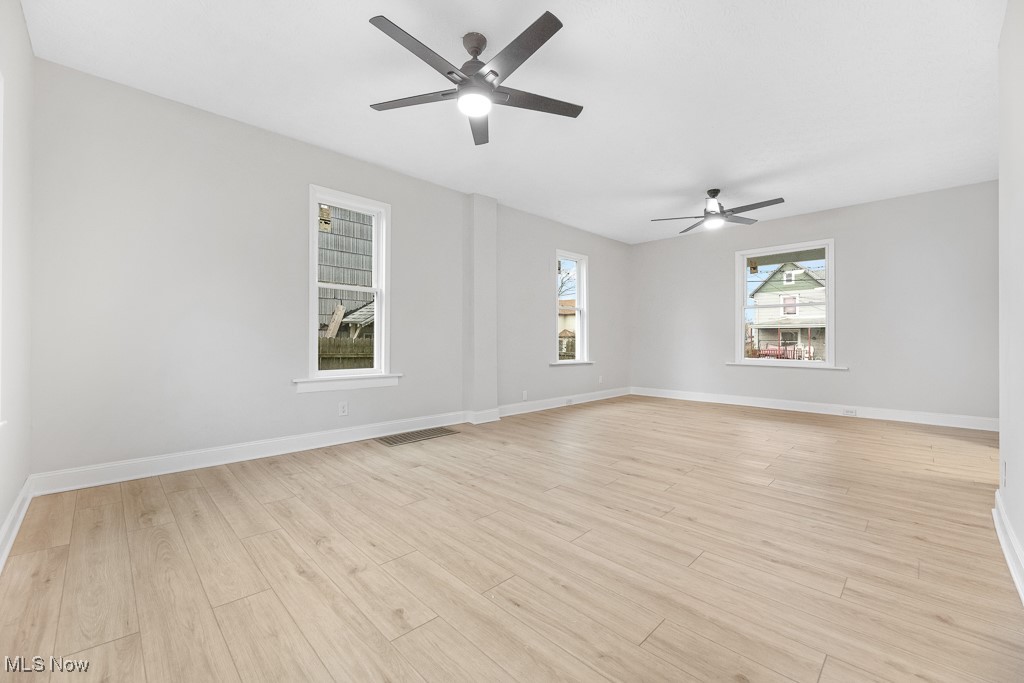 38 W Washington Street