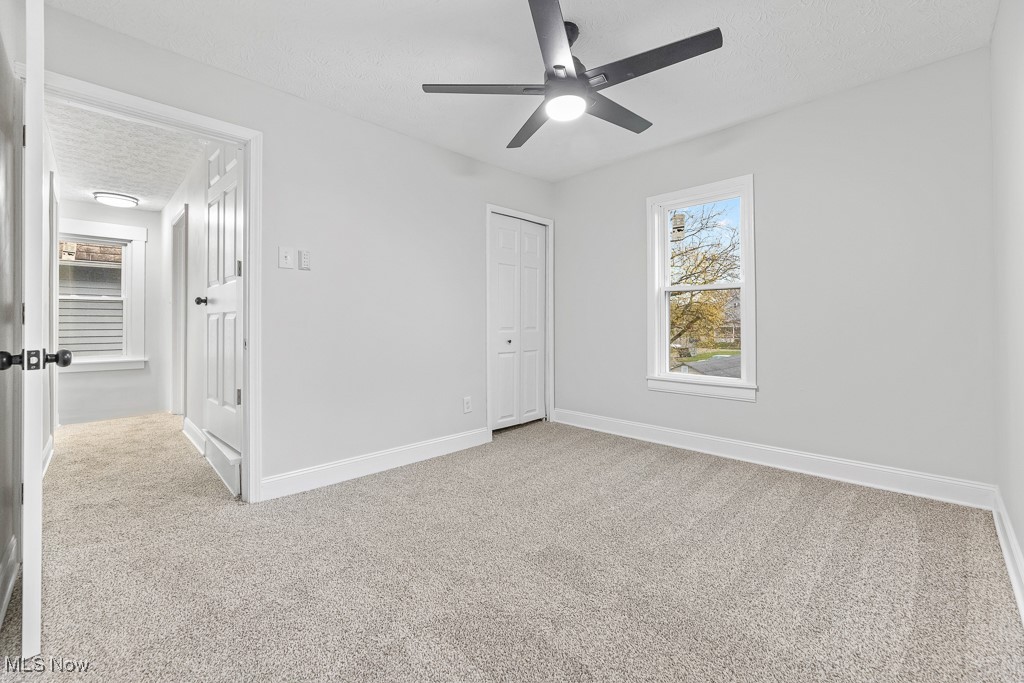 38 W Washington Street