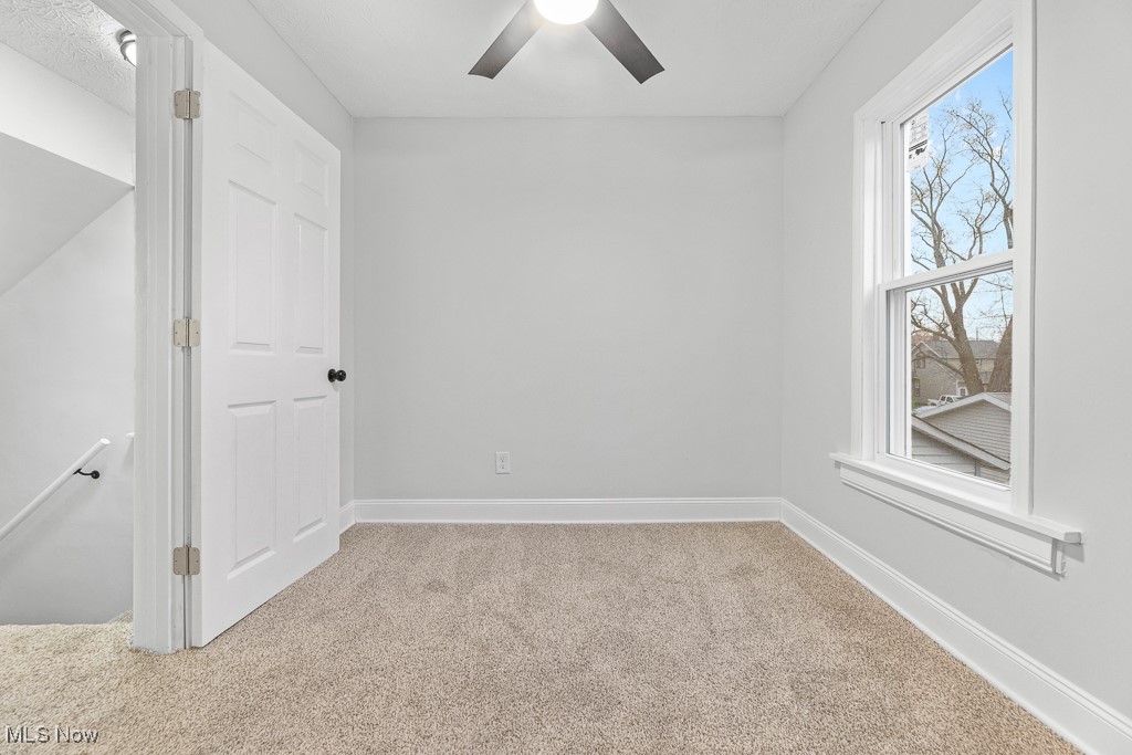 38 W Washington Street